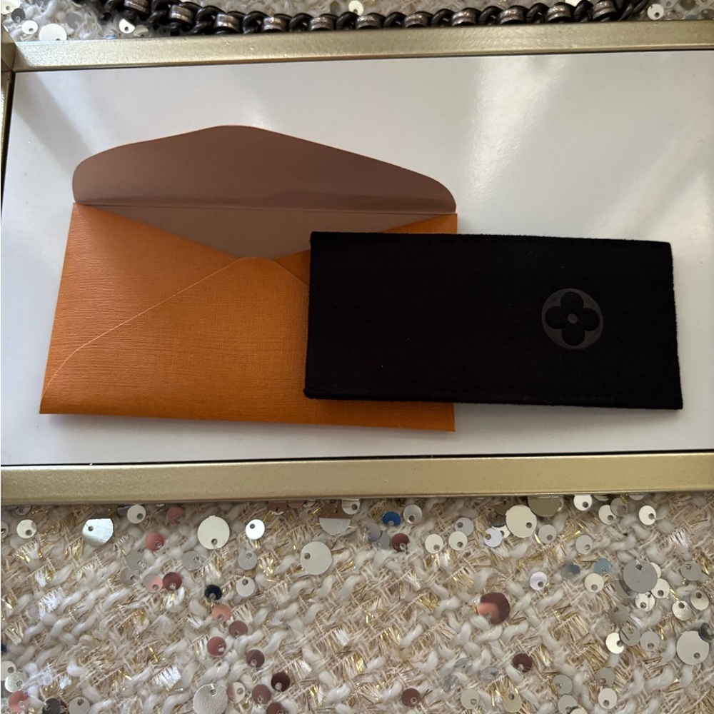 Louis Vuitton Black Lipstick Holder - Picture 4 of 7